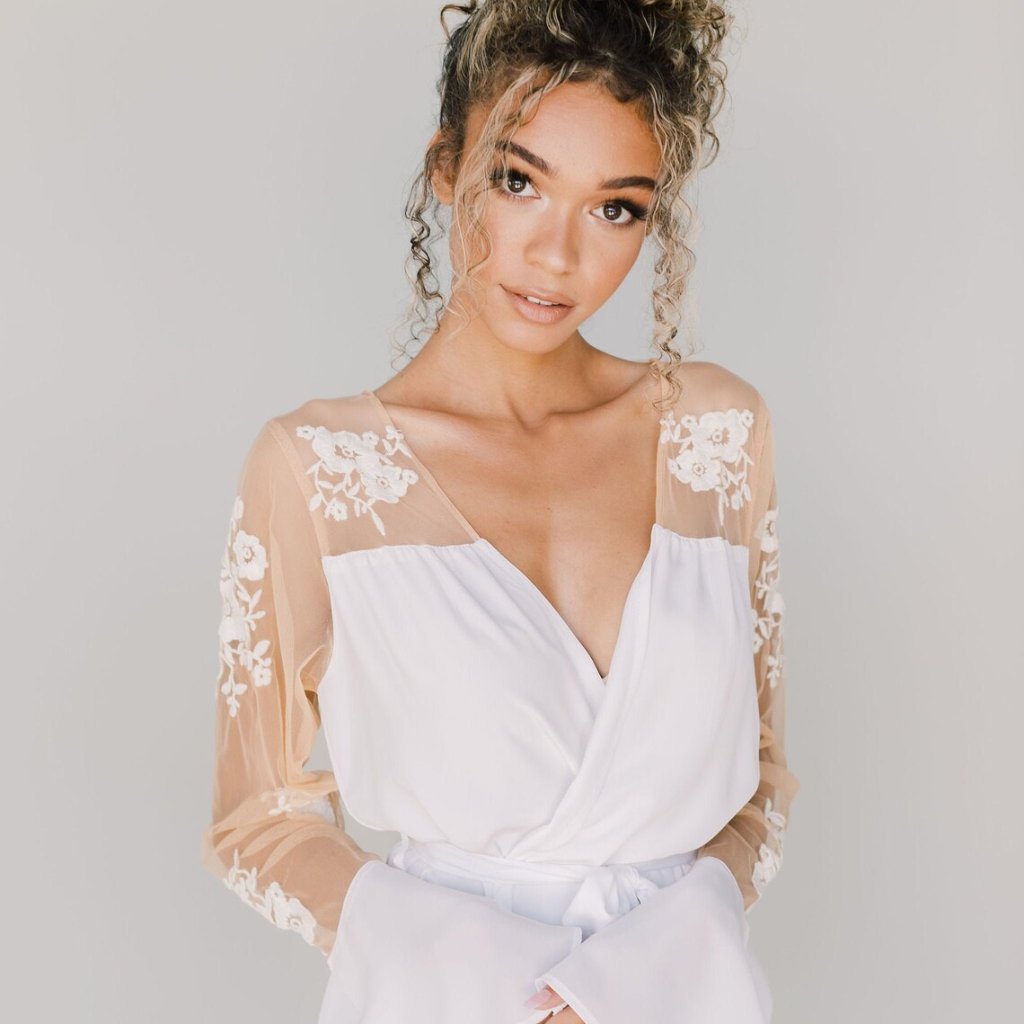 Hildy Robe White